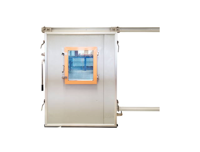 Controlled Atmosphere Storage Door